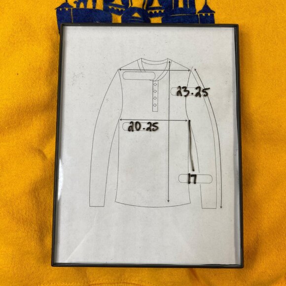 Walt Disney World 60s 70s  Yellow Sweatshirt Size Large 42-44 VIntage - Picture 5 of 5